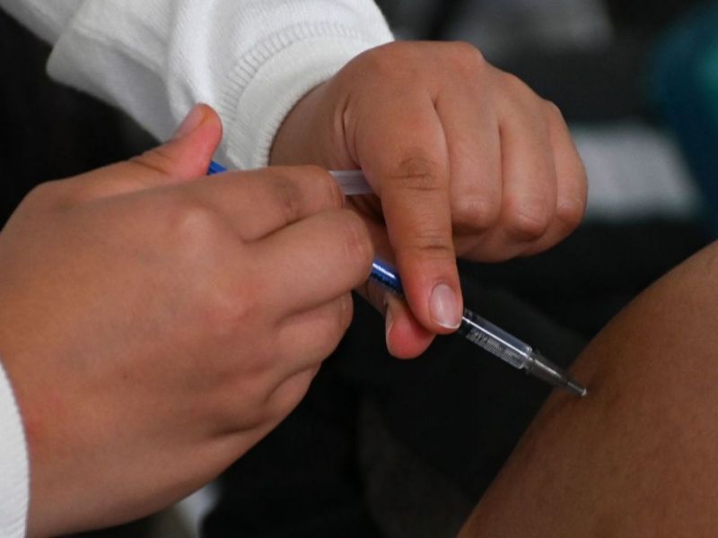 OPS no recomienda vacunar contra covid a menores de edad en estos momentos