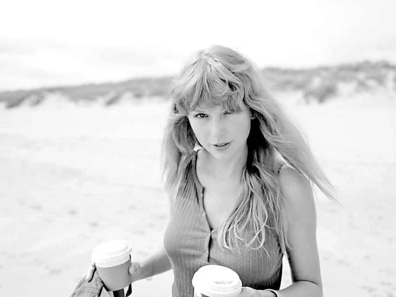 Taylor Swift arrasa en Spotify