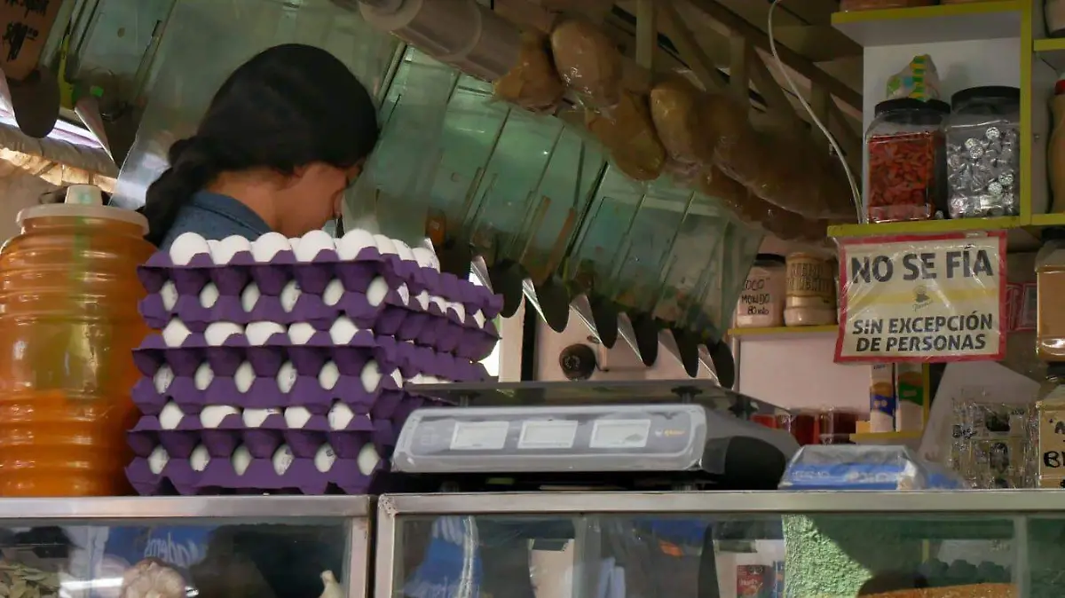 Escasez de huevo en EU no ha provocado compras de pánico en Mexicali