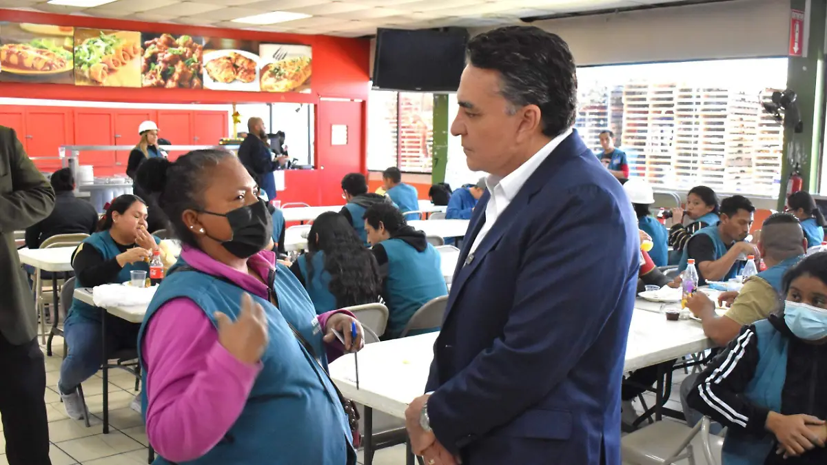 Construirán 50 mil viviendas dignas en Baja California